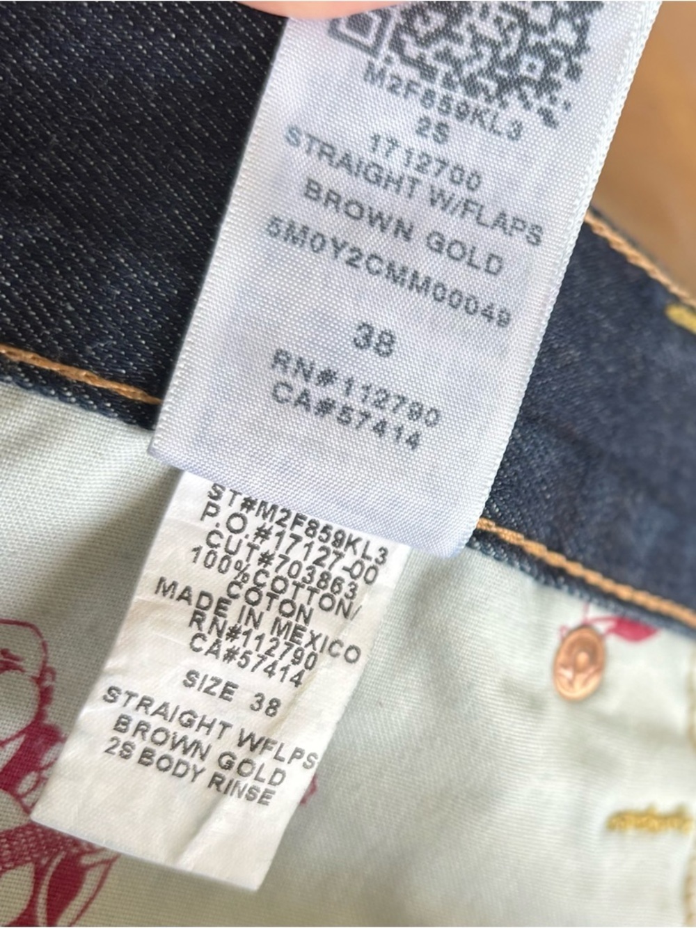 Men ‘s True Religion Dark Wash Denim Jeans Straight with Contrast Stitching - Picture 4 of 14